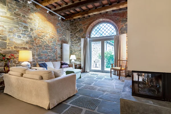 fotografo interni mulino toscana